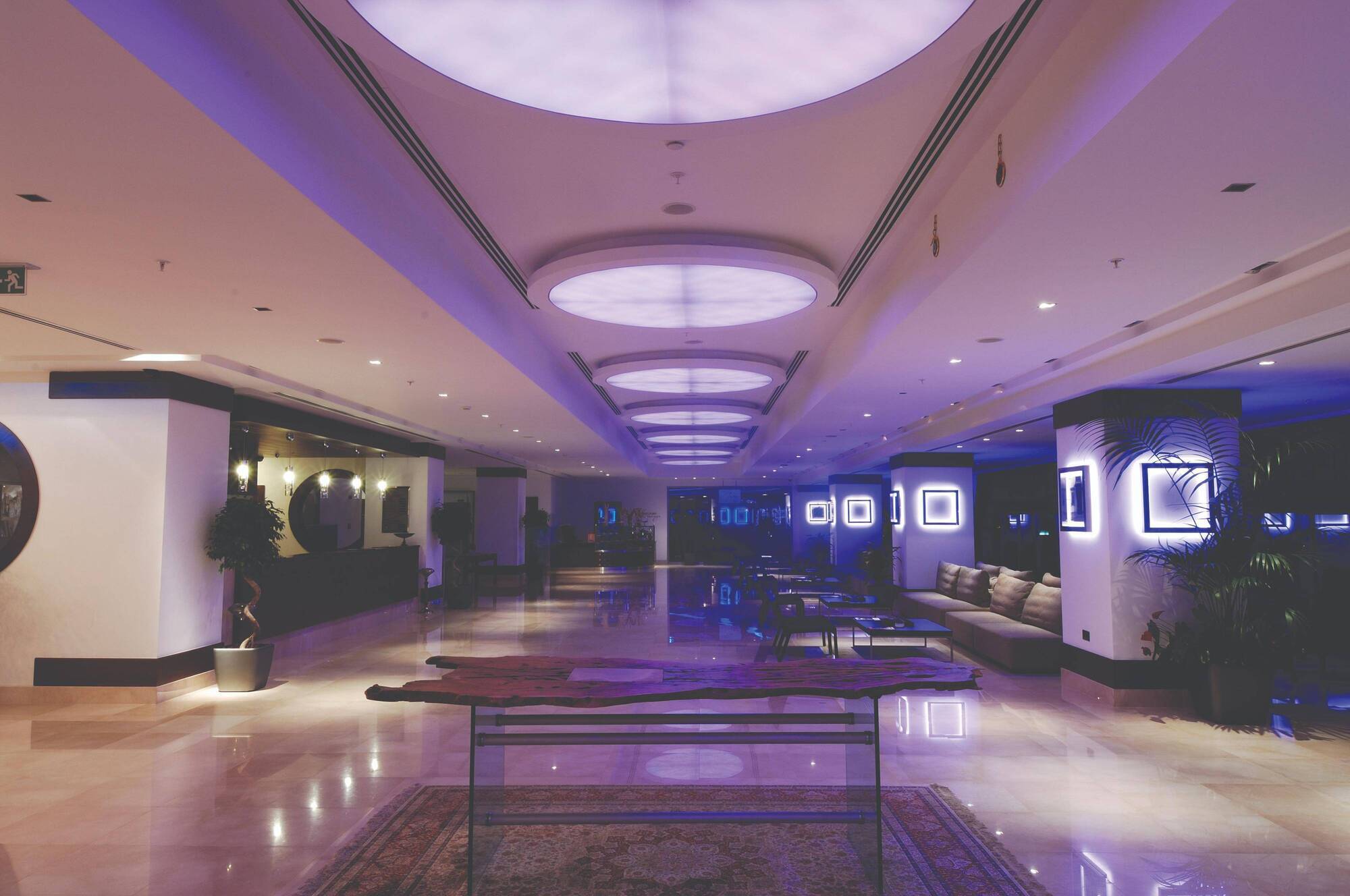 Agios Epiktitos Malpas Hotel מראה פנימי תמונה