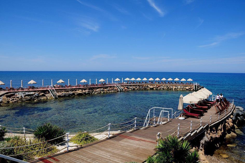 Agios Epiktitos Malpas Hotel מתקנים תמונה