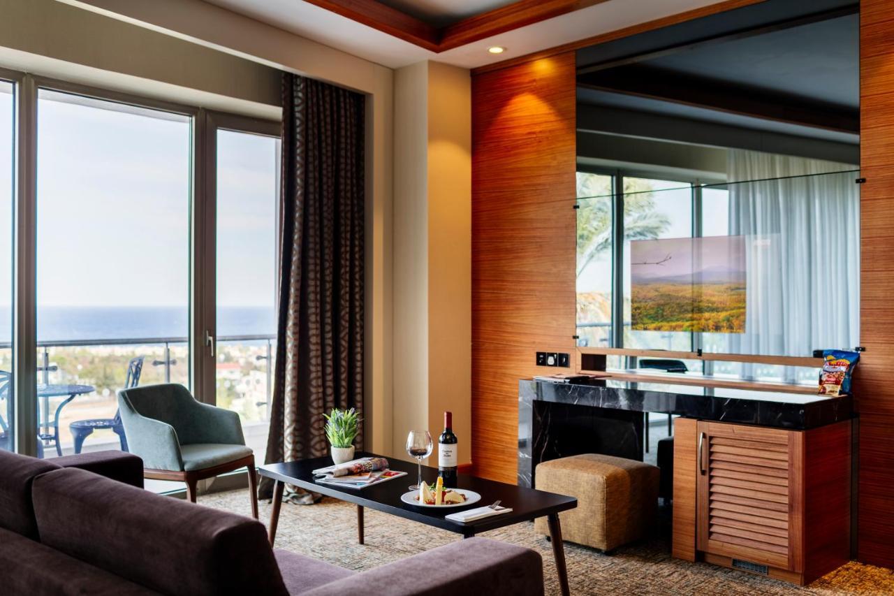 Agios Epiktitos Malpas Hotel מראה חיצוני תמונה